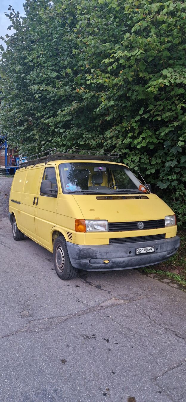 VW Camping Fahrzeuge: Bus VW T4 ab MFK – Gebraucht aus Flumserberg Saxli von Niti1313 1