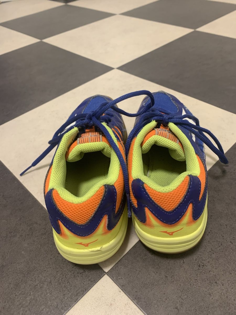 Adidas Chaussures garçon: Hallenturnschuhe – D'occasion à Luzern par Boudin03 2