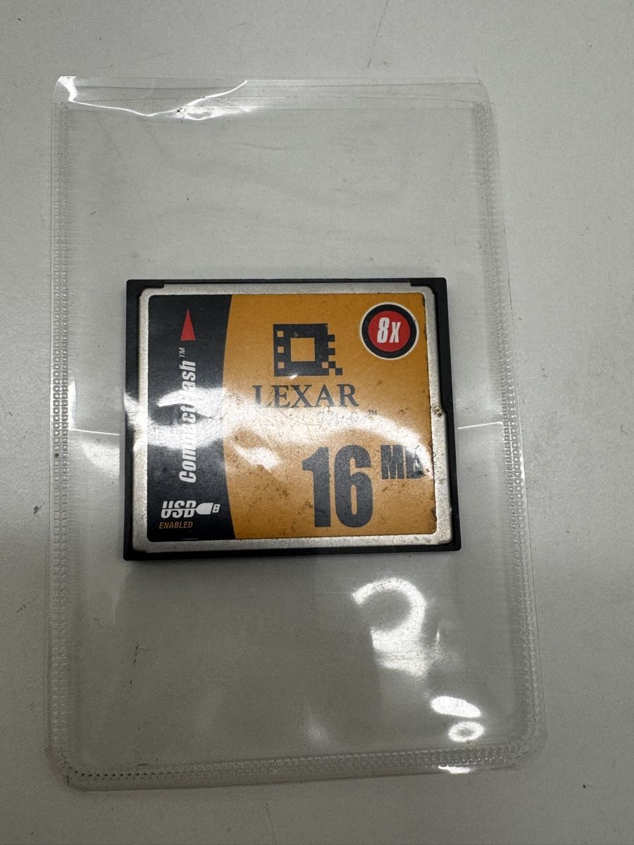 Schede di memoria: Lexar Compact Flash 16 MB 8x Speicherkart – Usato da Schlieren venduto da Eldi84