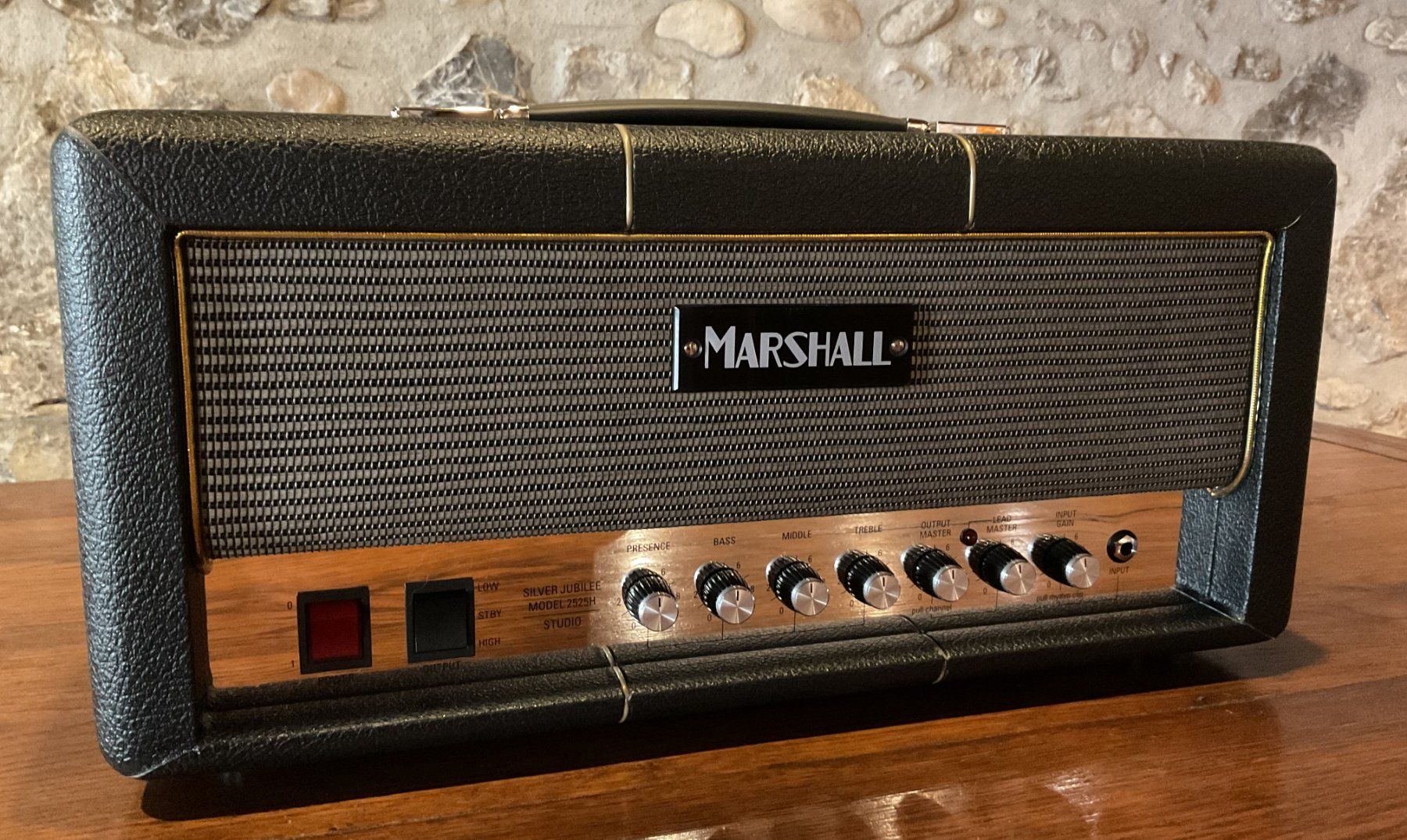 Marshall Amplificatori: Marshall 2525HD3 Mini Jubilee Split Vinyl LTD Edition Mint – Usato da Eysins venduto da ole_hf6j
