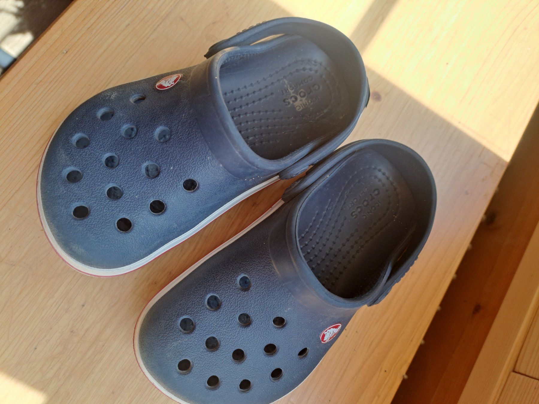 Crocs Schuhe für Jungen: Crocs Kinderschuhe – Gebraucht aus Emdthal von kasira