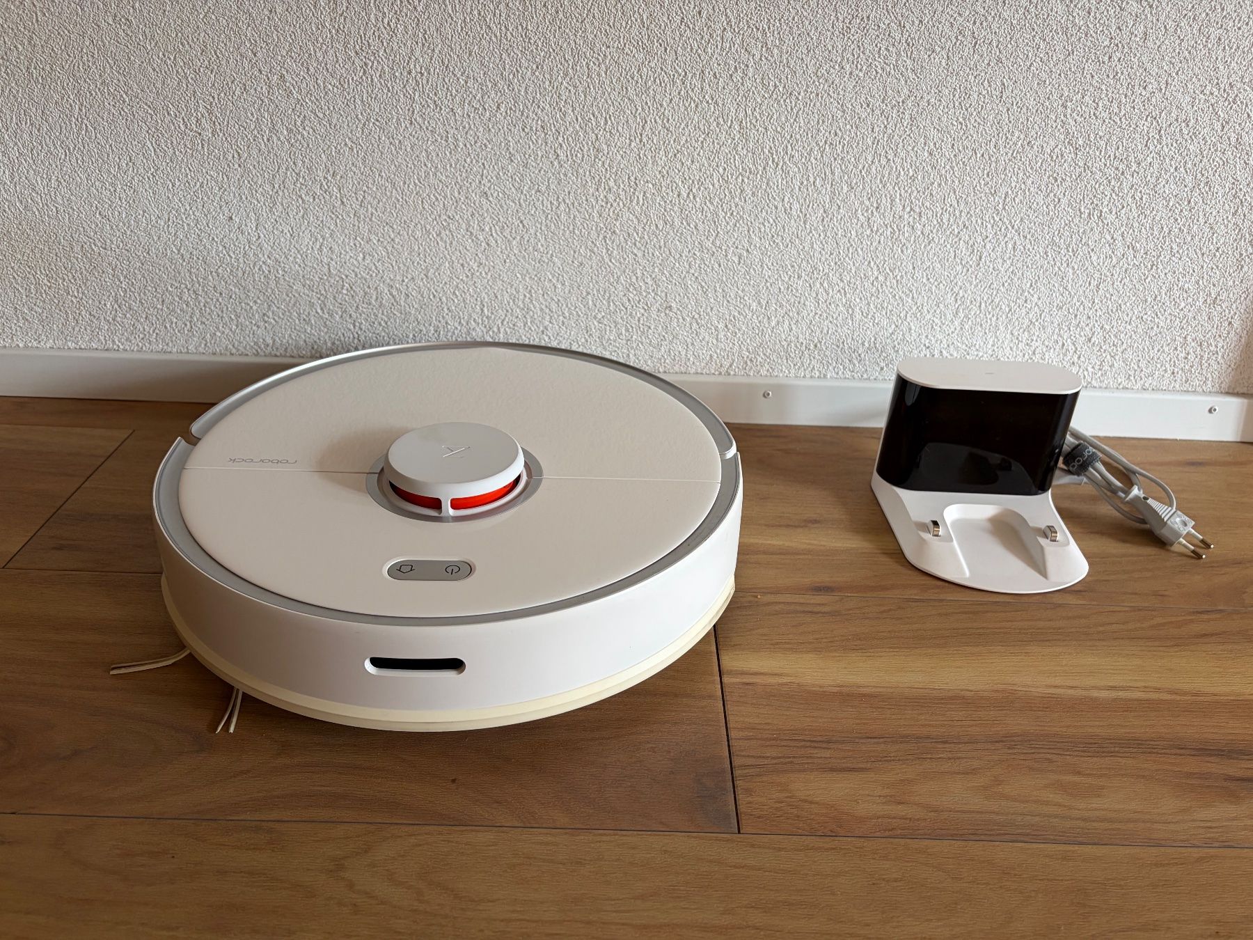Roborock Staubsauger & Zubehör: Roborock s 5 Max – Gebraucht aus Huttwil von a_f_zt2c