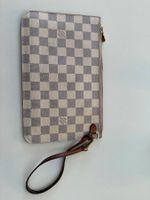 Louis Vuitton Neverfull Pouch Damier Azur - Authenticated