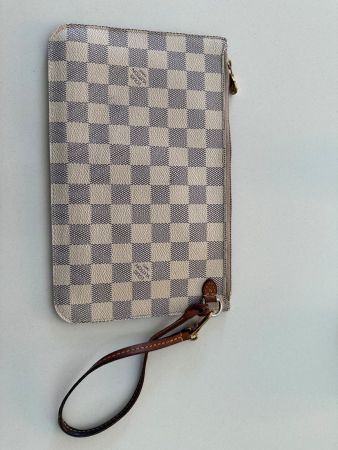 Louis Vuitton Neverfull Pouch Damier Azur - Authenticated