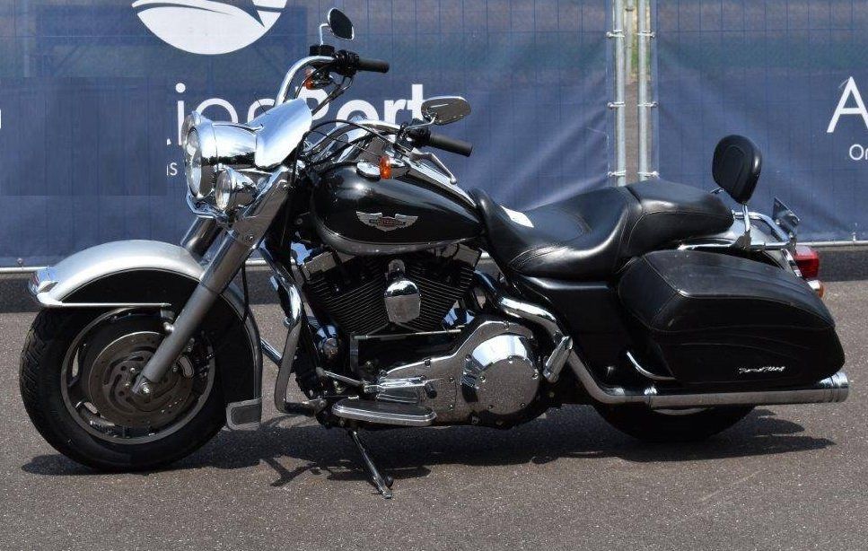 Harley-Davidson Chopper: Harley-Davidson Road King Custom FLHRSI – Usato da Port venduto da Dvajseidve