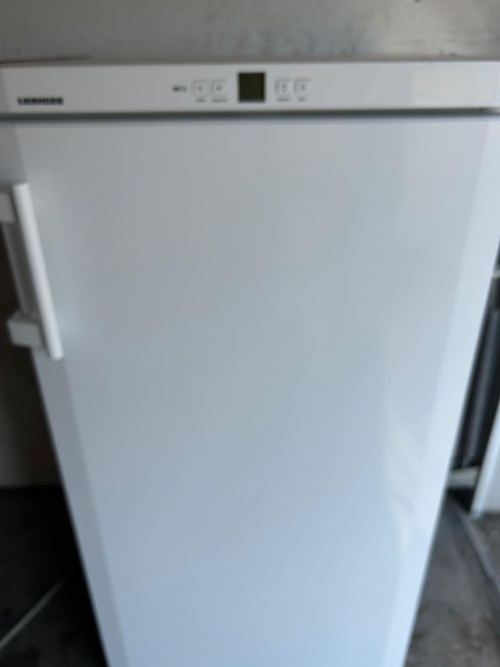 Gefrierschrank: tiefkühlschrank liebherr – Gebraucht aus Basel von faz_hdd8 3