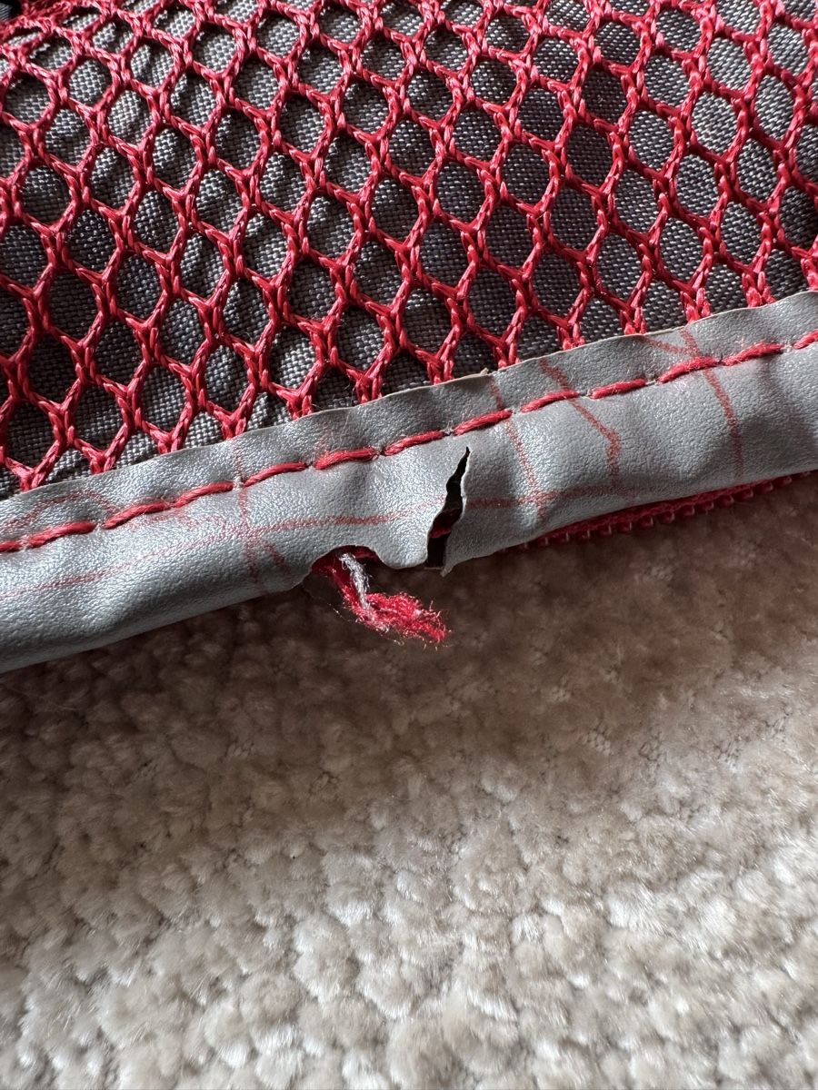 Samsonite Custodie per cosmetici: Samsonite Toiletry Bag - Red – Usato da Knonau venduto da yuz_px92 4