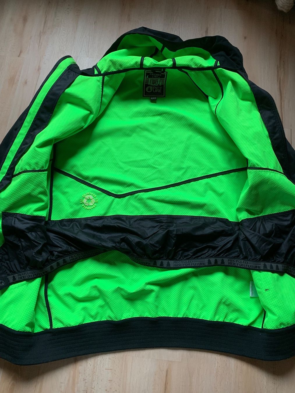 Picture Giacche: Picture Winterjacke – Usato da Ulrichen venduto da nat_qwf5 3