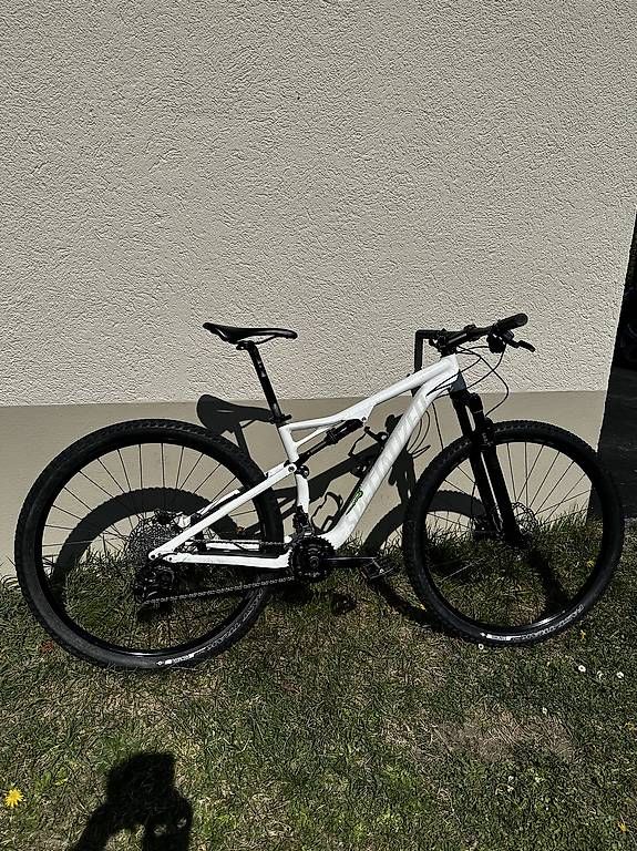Specialized Biciclette: Mountainbike Spezialized – Usato da Landquart venduto da GR30022