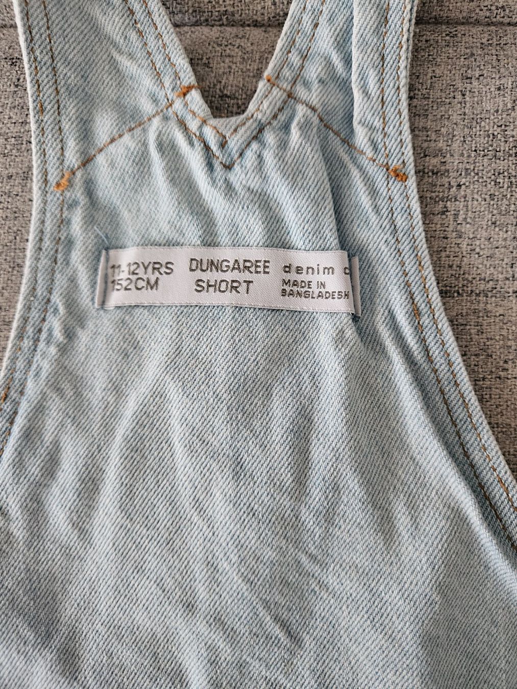 Pantaloni: Latzhose Denim Kurz Gr.152 Top Zustand! – Usato da Bellach venduto da RE-NA 3