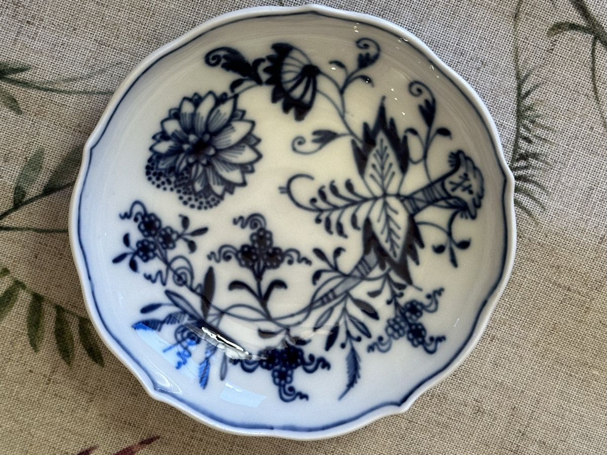 Tazze: Meissen Tasse mit Teller – Usato da Herbriggen venduto da Sehrazade 6