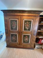 antiker Schrank anno 1832 einteilig