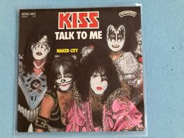 Kiss
