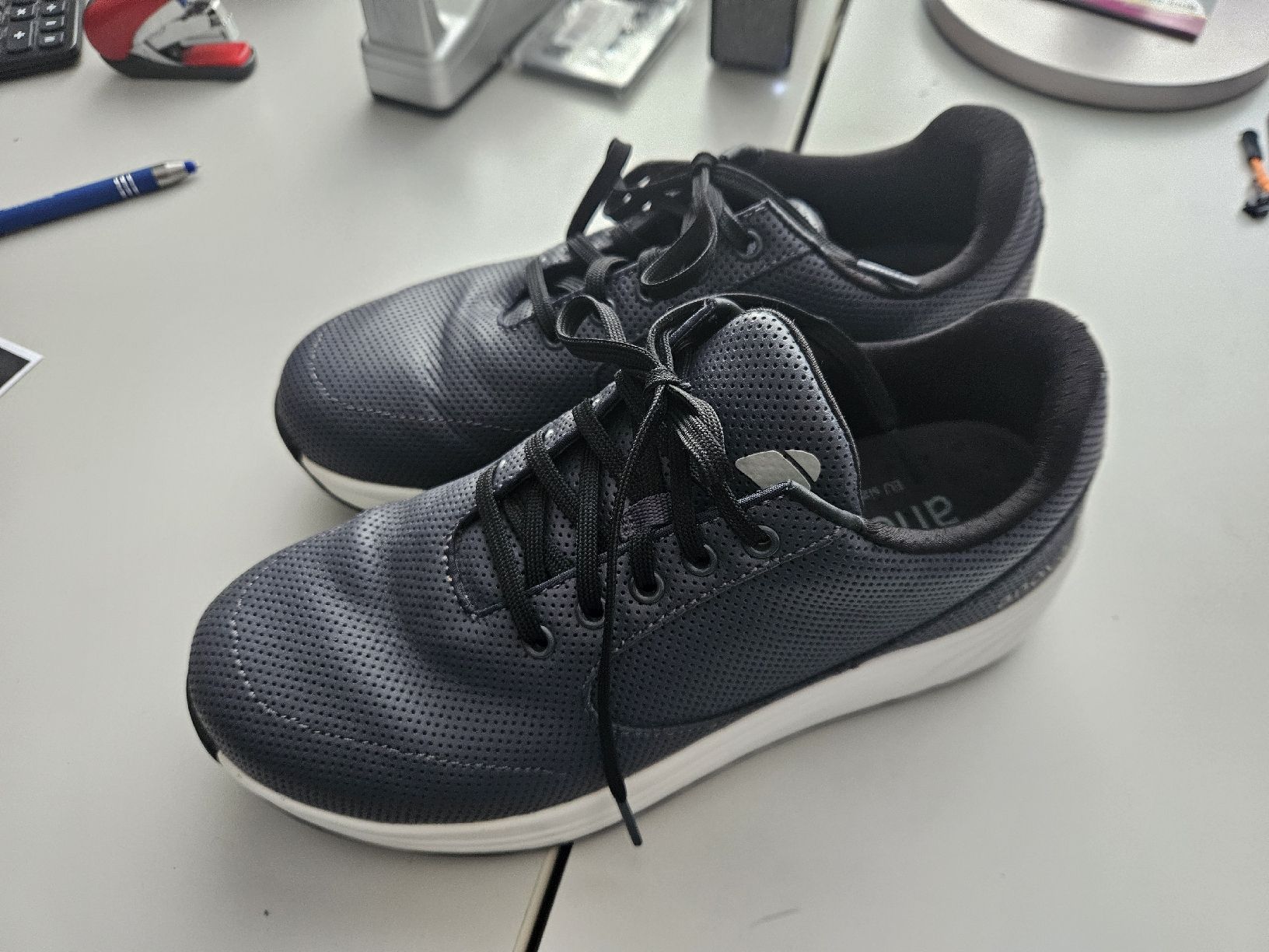 Scarpe da donna: Anova Damenschuhe Grösse 40 – Nuovo (secondo la descrizione) da Brittnau venduto da Pilze10