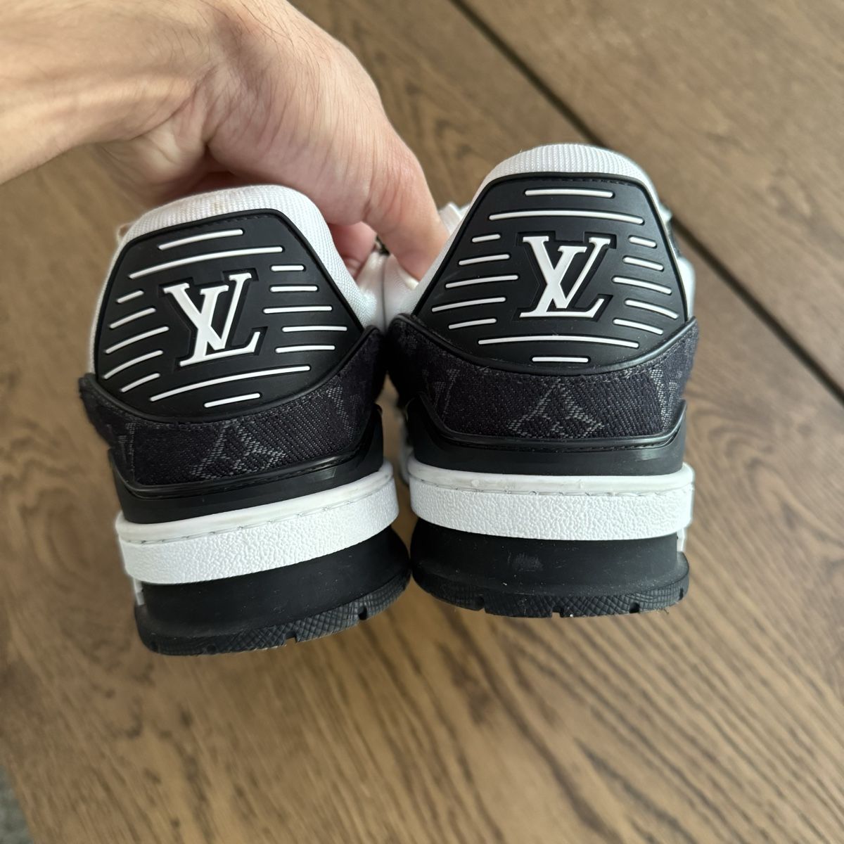 Louis Vuitton Herrenschuhe: Louis Vuitton trainers black denim – Gebraucht aus Genève von luc_5q8p 1