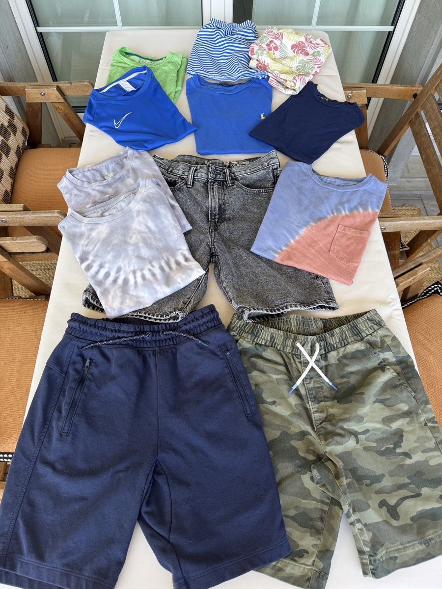 Kleiderpakete & -sets: Markenkleider Paket Jungen  – Gebraucht aus Neerach von the_modern_mini