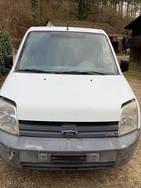 Ford Veicoli commerciali: Ford Connect 220S – Usato da Liestal venduto da Riccicardesign 2