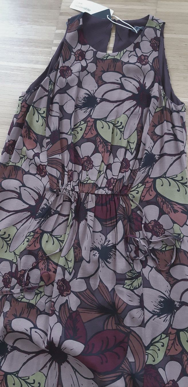 Esprit Vestiti: Kleid (Esprit) Gr. 36 – Nuovo e nell'imballaggio originale da Zürich venduto da dayalal 1