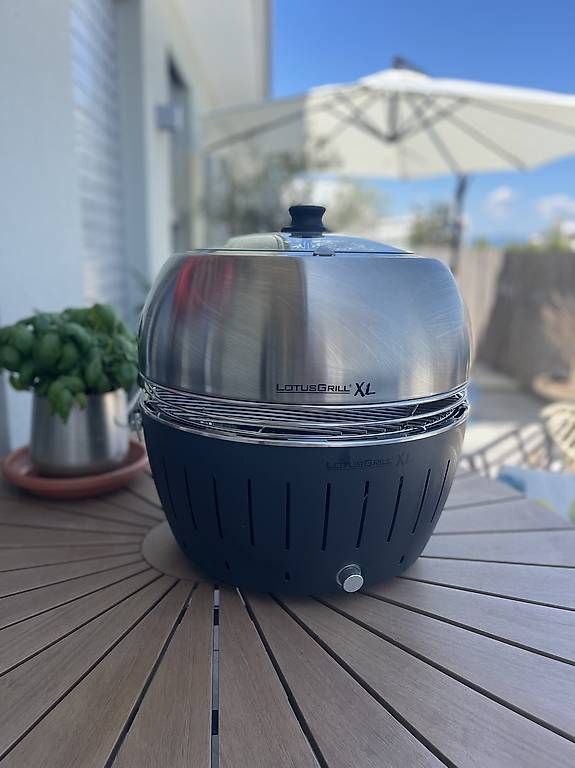 Lotusgrill Griglie: Lotusgrill XL black / Grill – Usato da Münchenstein venduto da NinaK9601 1