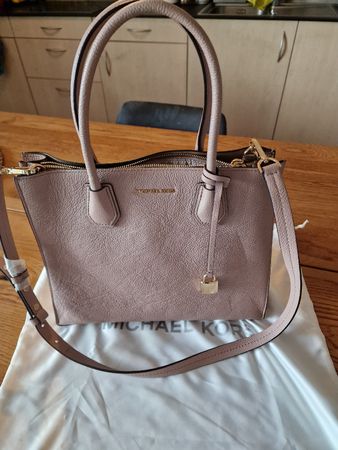 sac micheal kors jamais  utilisé
