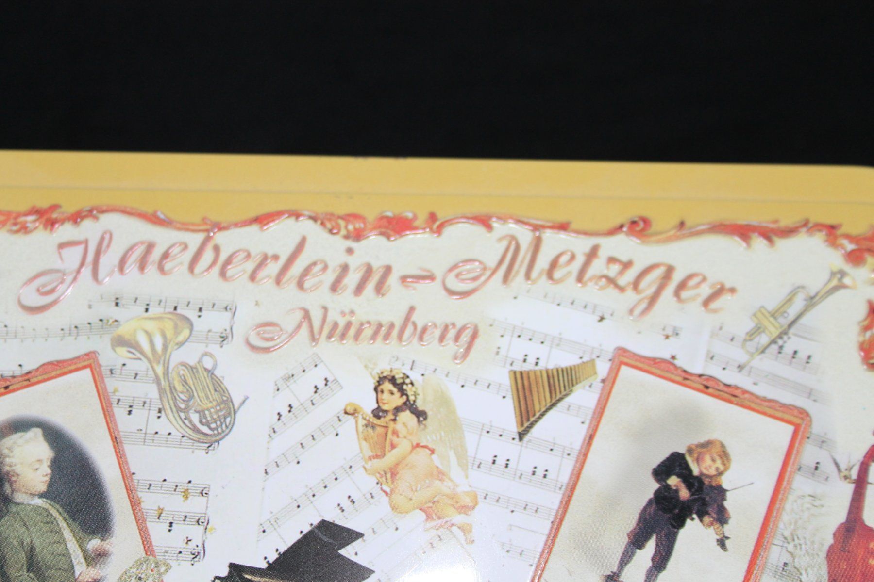 Spieldosen: Spieldose aus Blech – Gebraucht aus Schaan von antikes_und_kurioses 1