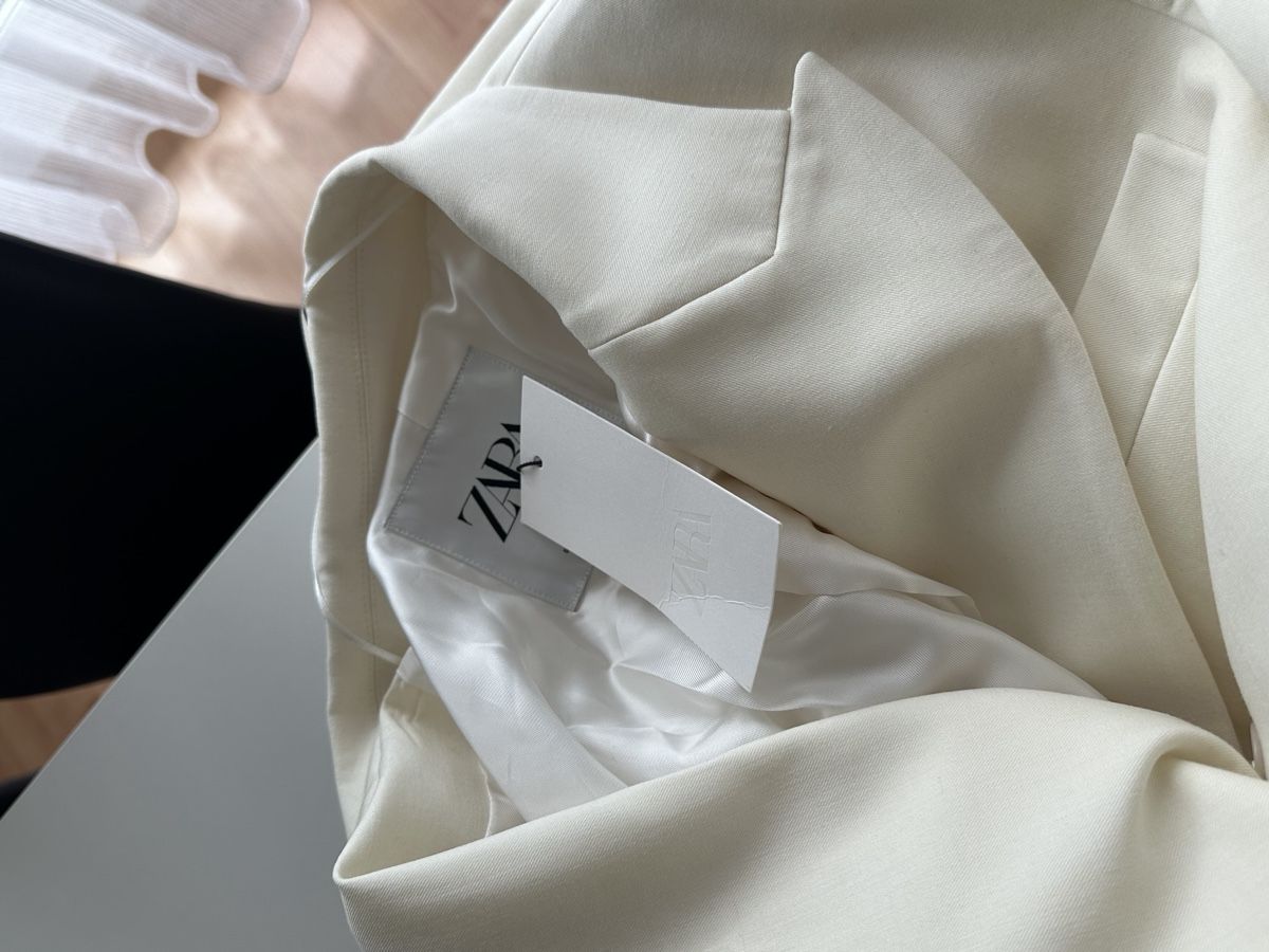 Zara Cappotti: Zara Mantel mit Etikett  – Nuovo e nell'imballaggio originale da Winterthur venduto da Violeta_l 2
