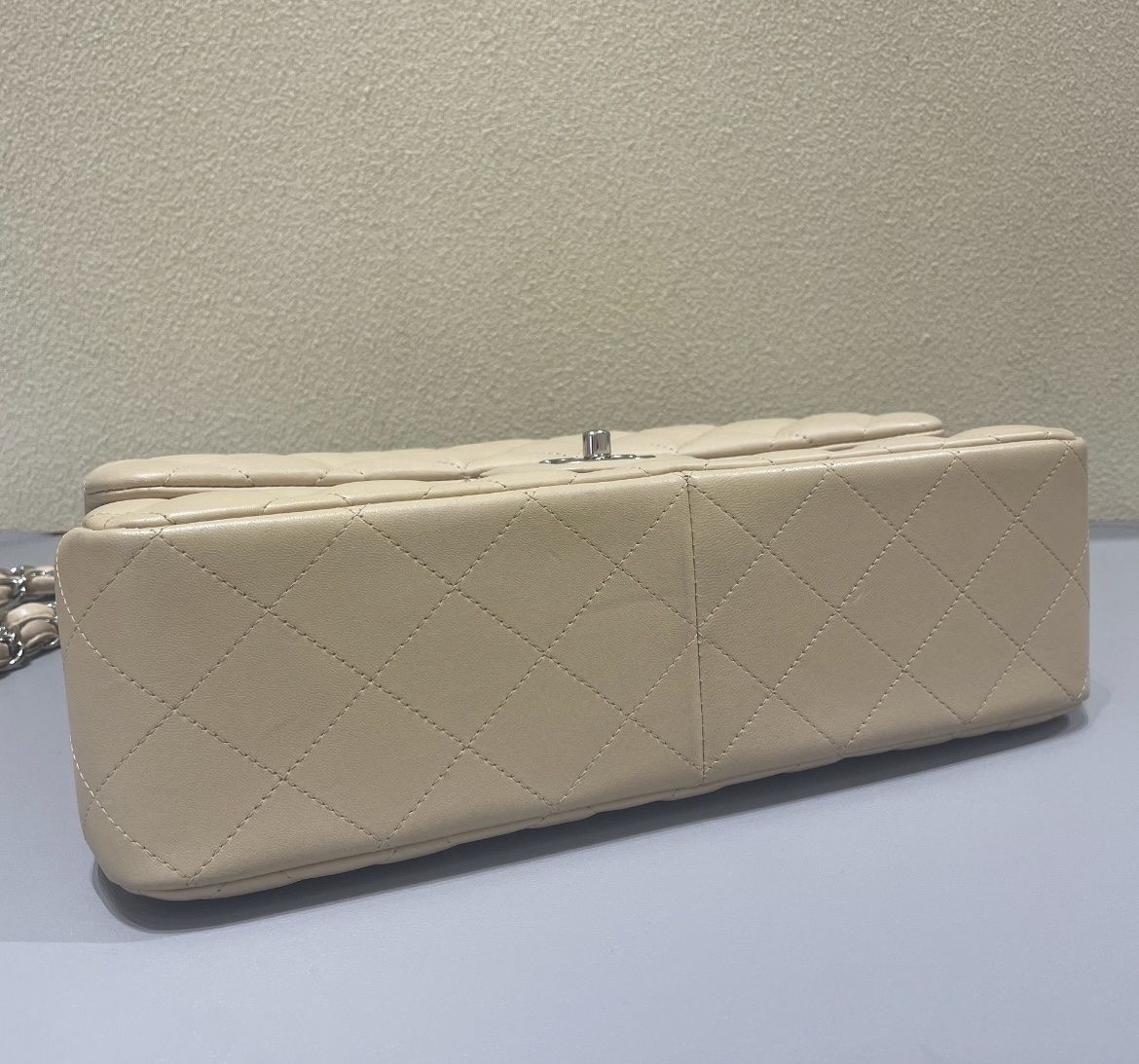 Chanel Borse da donna: Chanel Handtasche double flap beige, silber hardware – Nuovo (secondo la descrizione) da Oberrieden venduto da Mlew 2