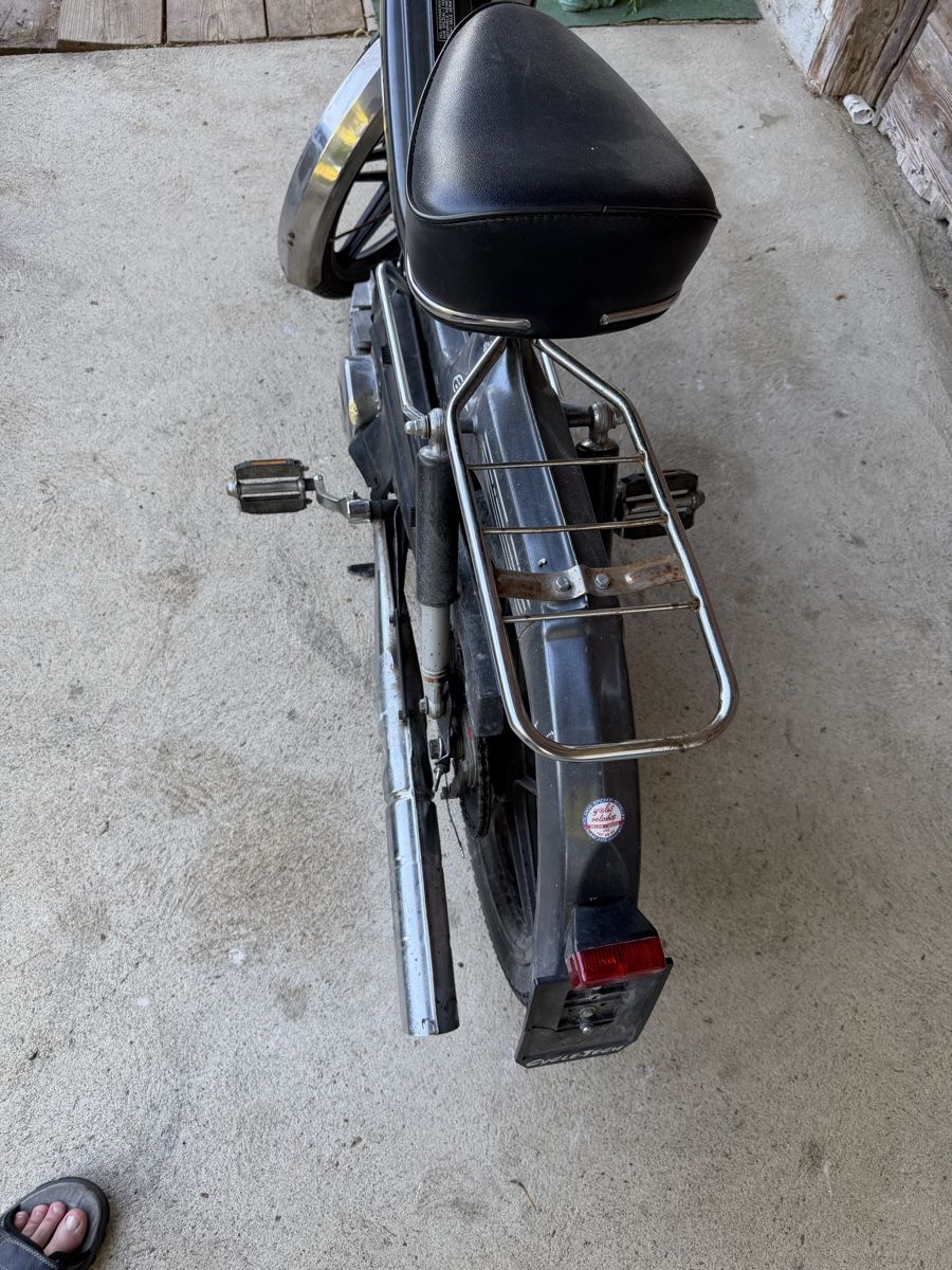 Puch Cyclomoteurs: Puch Supermaxi LG2 – Défectueux à Schmitten FR par mehusablau 5