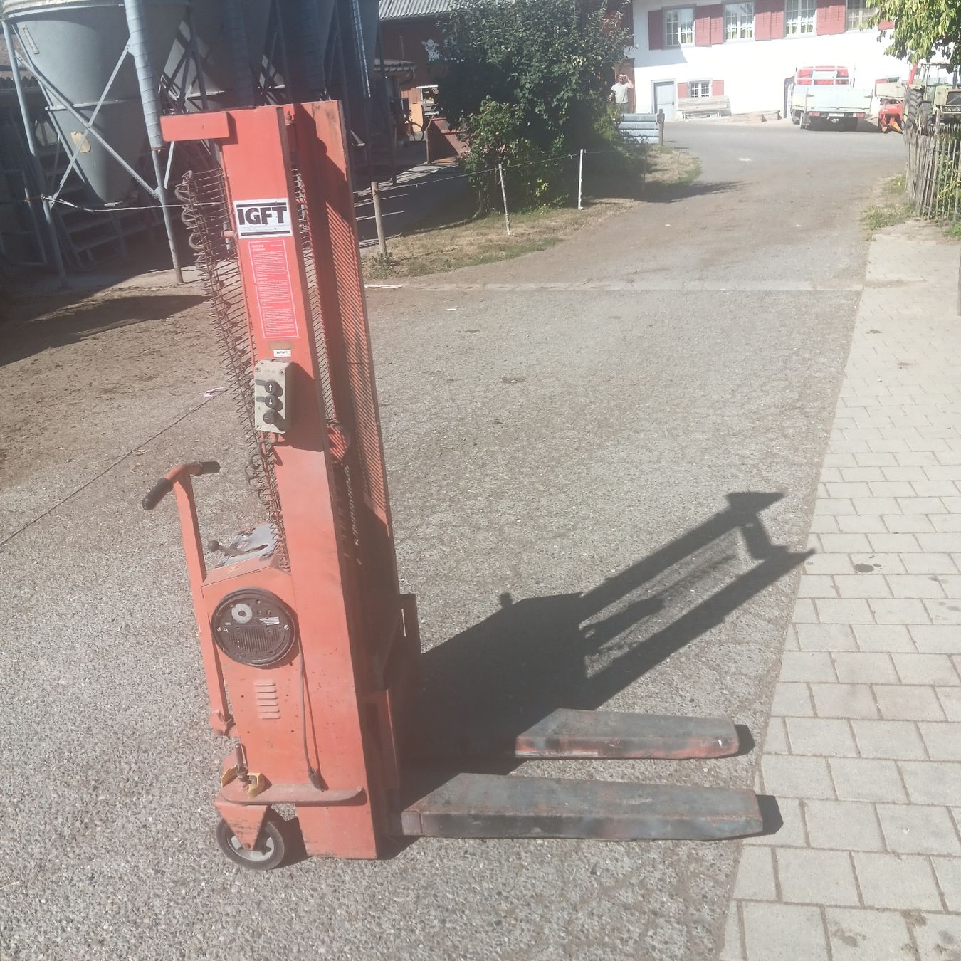 Ameise Carrelli elevatori e a forche: Stapler, pallettenwagen, ameise – Usato da Lommis venduto da schlosslommis