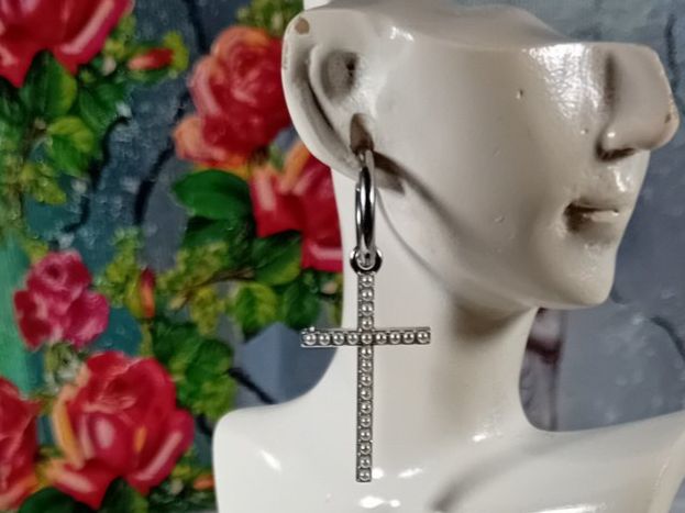 Ohrringe & -stecker: ohrring edelsthal,,ein paar,,,glanzig – Neu (gemäss Beschreibung) aus Basel von bij_5hqd