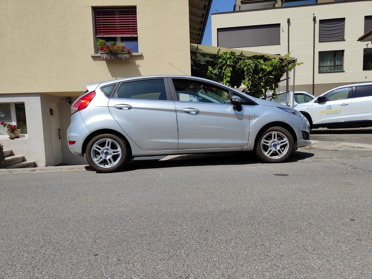 Ford Automobili: Ford Fiesta 1.0 SCTi – Usato da Interlaken venduto da lui_p5ds 1