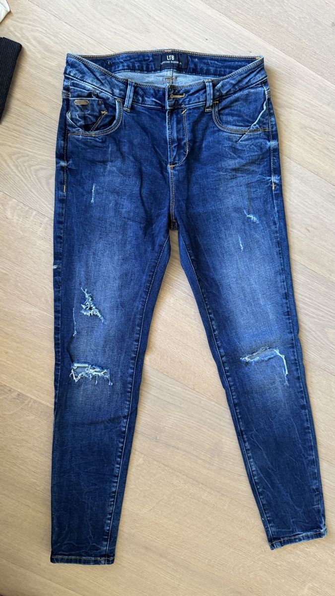 Hosen: Diverse Hosen Gr. S – Gebraucht aus Steinhausen von inmumi 4