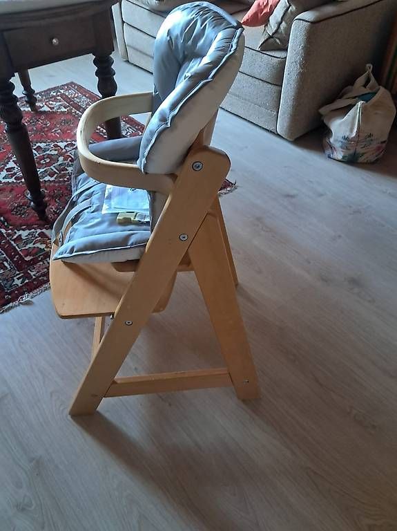 Chaises hautes: Siège enfant – D'occasion à Courgenay par jpp50