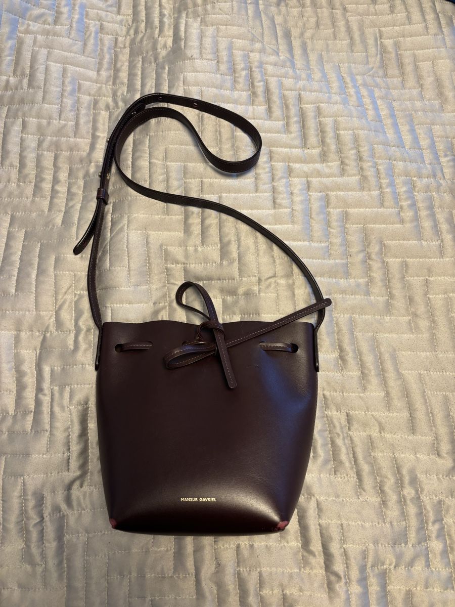Mansur Gavriel Borse da donna: Mansur Gabriel mini bucket bag in Bordeaux – Usato da Oberägeri venduto da LacLeman39
