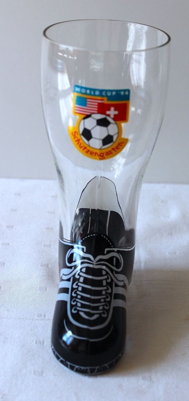Feldschlösschen Gläser: Bier stiwfelBALLCUP 94 SCHÜTZENGARTENBIER STIFEL – Neu (gemäss Beschreibung) aus Ipsach von Merlux