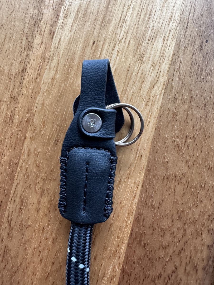 Altri Accessori: SmallRig Kameragurt Seil und Leder Neu, ca 100cm – Nuovo (secondo la descrizione) da Luzern venduto da Ex-Raudi 3