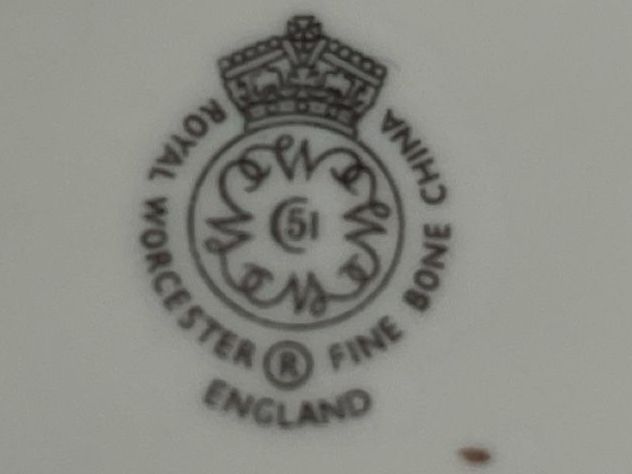 Vasi & Recipienti: Royal Worcester Fine Bone China Vase 6.5 cm – Usato da Möhlin venduto da mil_h55x 5