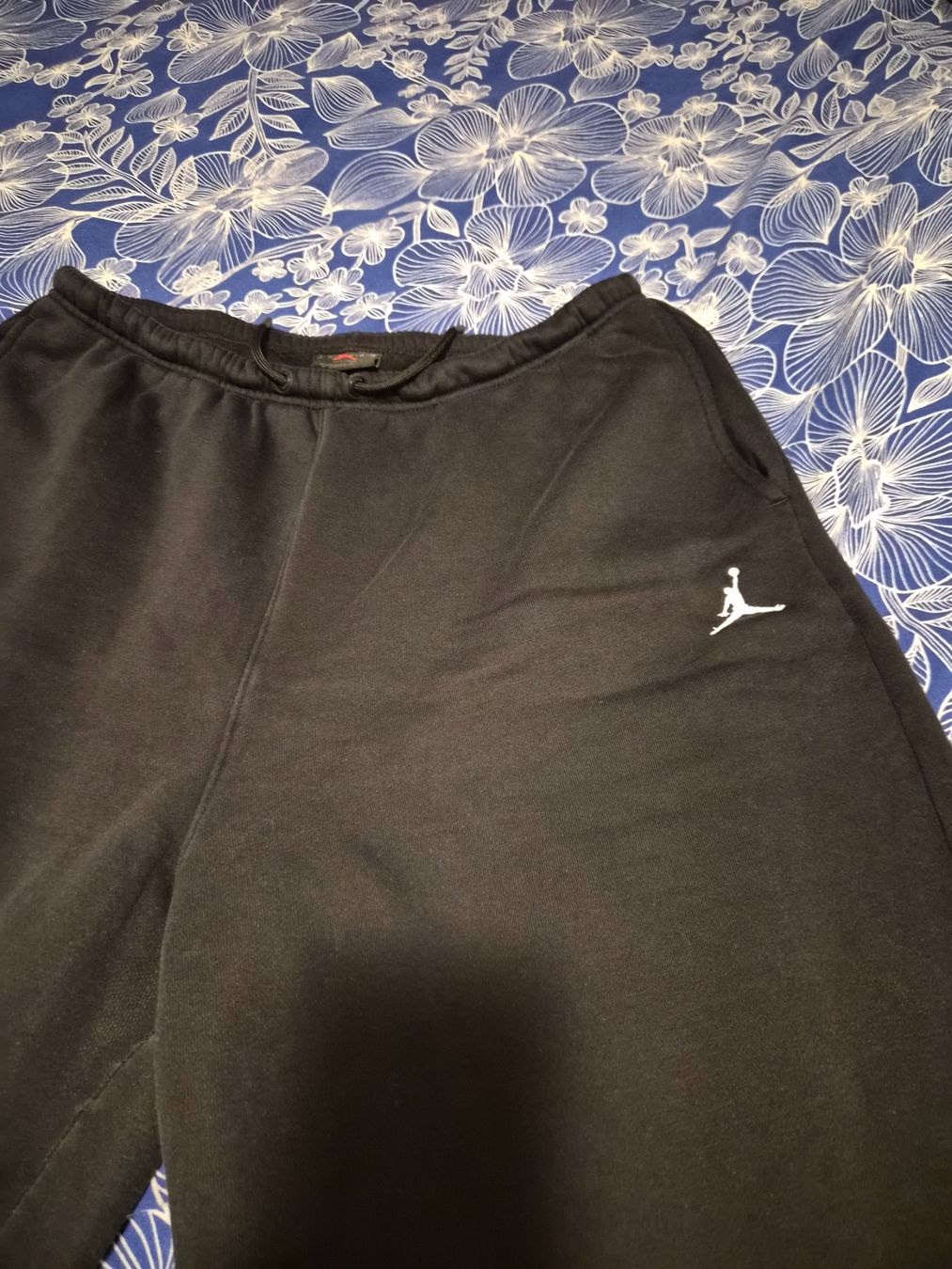 Jordan Pantaloni: Trainerhose  jordan gr M original – Nuovo e nell'imballaggio originale da Dietikon venduto da Eleda 1