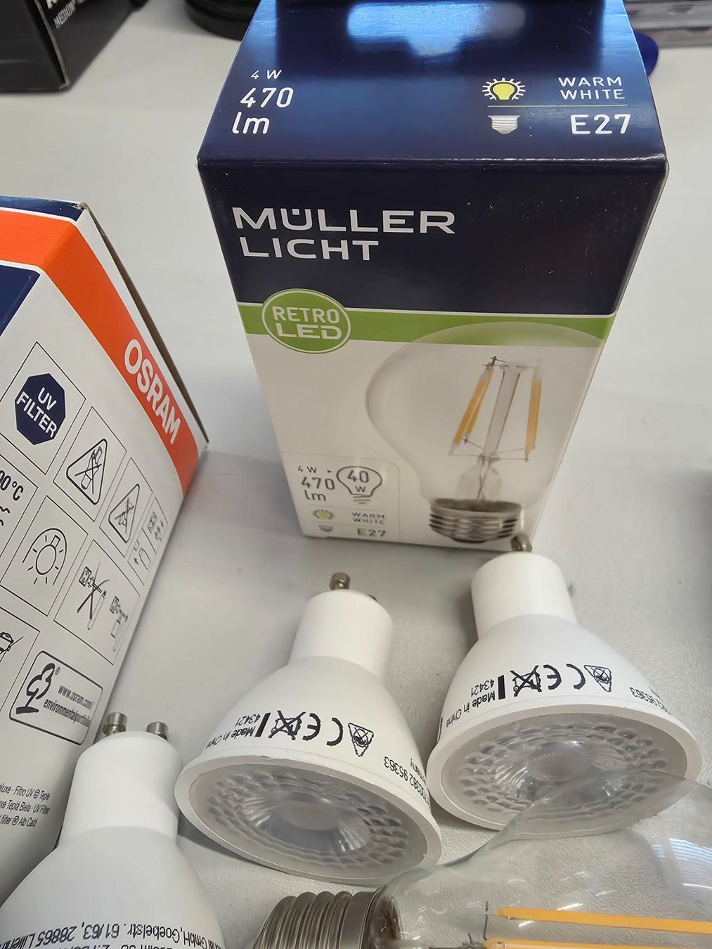 Lampade: Lot Leuchtmittel plus Starter – Usato da Oberdiessbach venduto da vinyl4you.ch 1