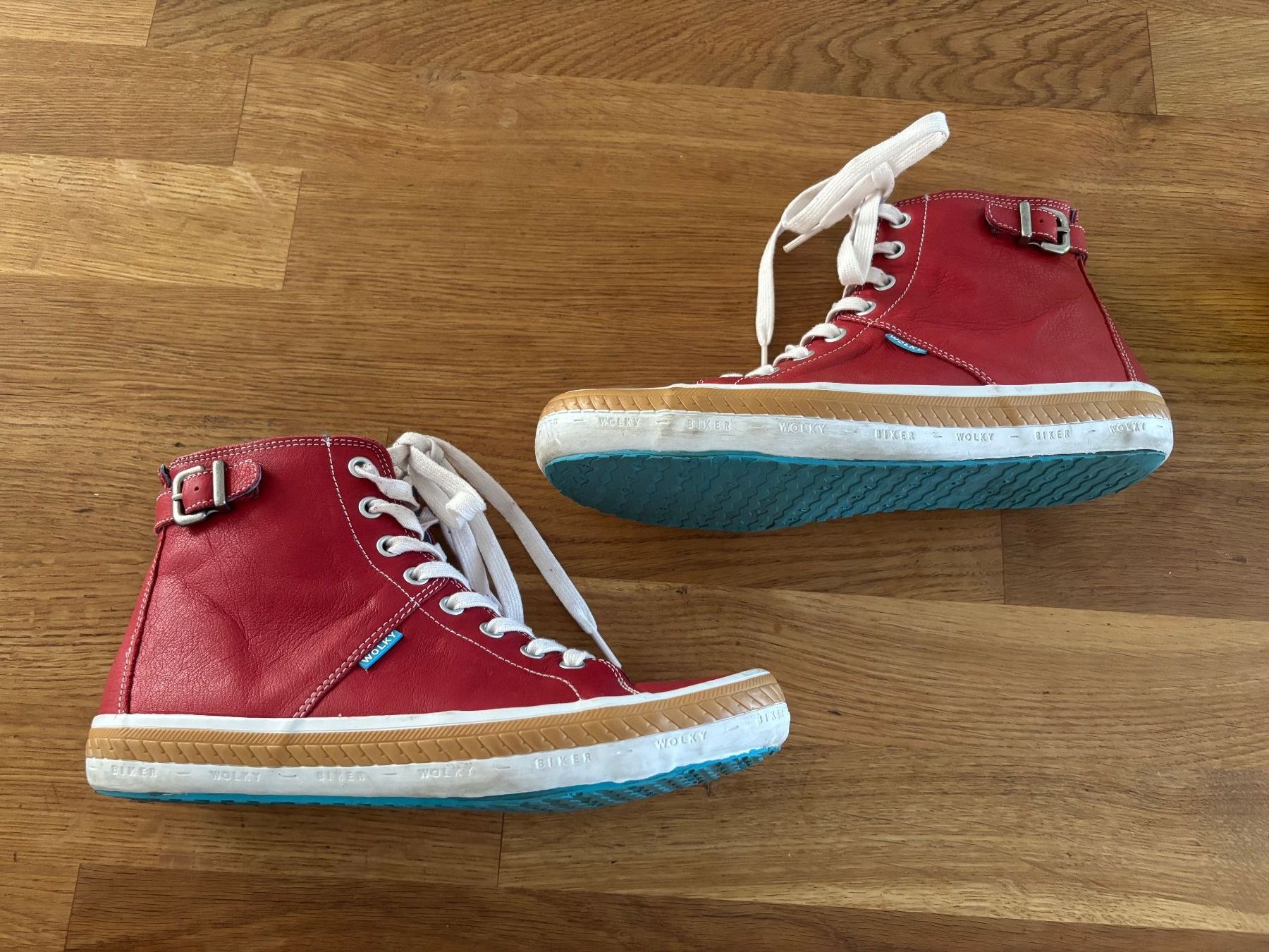 Chaussures femmes: Wolky Schuhe gr 41 – D'occasion à Geuensee par sonnetje 1