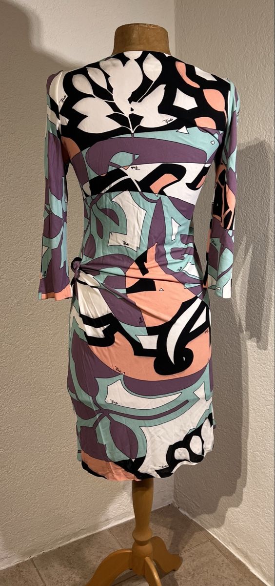 Emilio Pucci Robes: Robe Emilio Pucci – D'occasion à St-Pierre-Clages par ste_xk6p 4