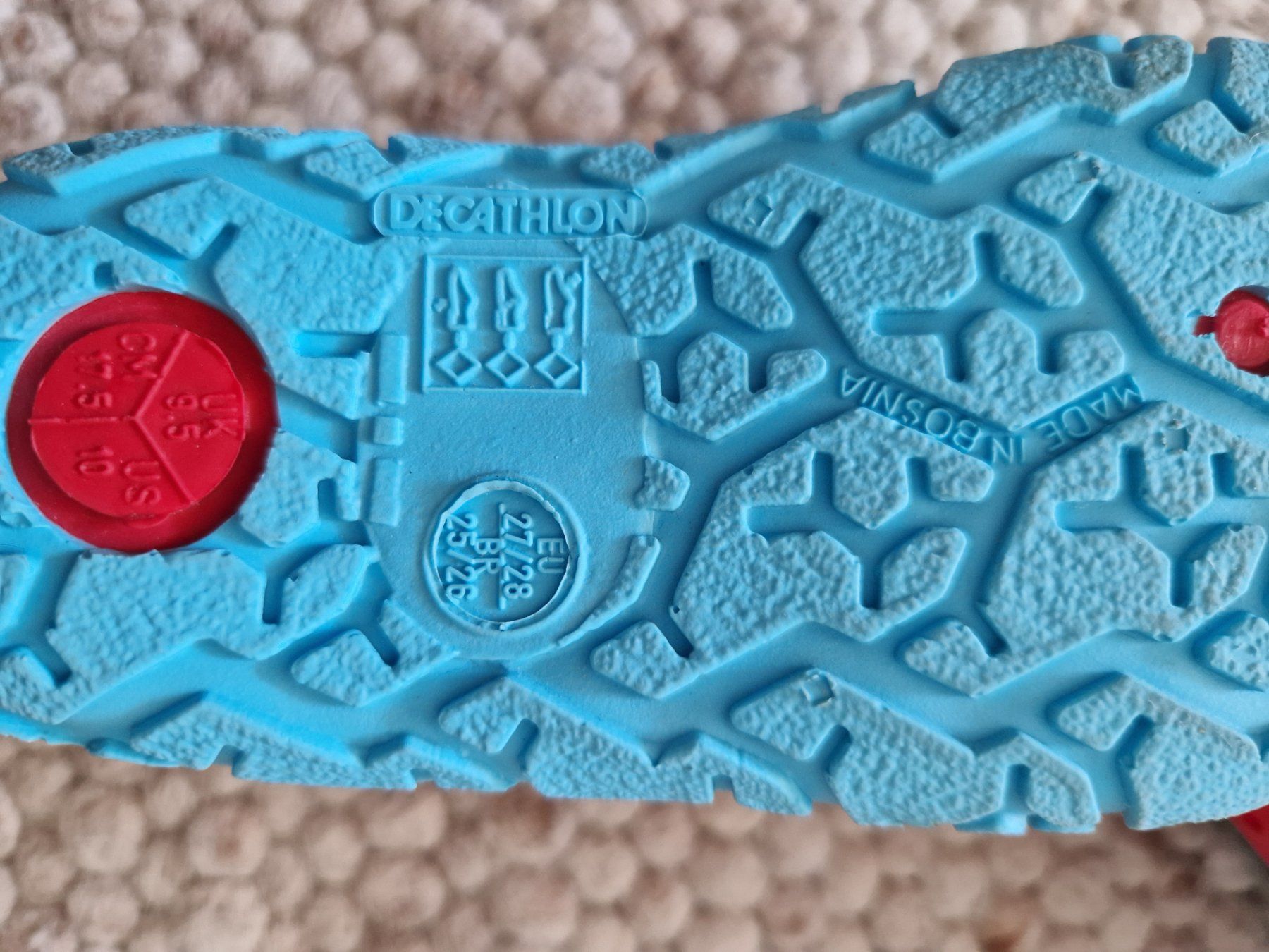 Decathlon Scarpe per ragazzi: Wasserschuhe Rot Grosse 27 28 – Usato da Zug venduto da Bibibo 3