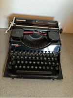 Schreibmaschine Hermes