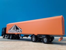 Modell Lastwagen MAN _ Trailer Train _ Wiking _ 1:87 Spur H0