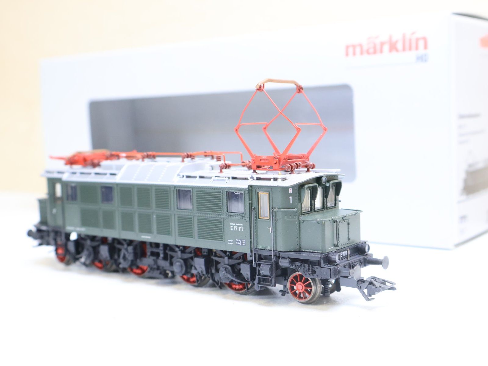 Märklin Modellini di ferrovie: Märklin BR E 17 E-Lok- MFX + Sound 37061 - Top – Usato da Winterthur venduto da Monstera 3
