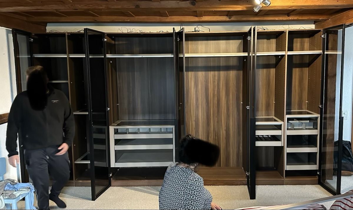 Armadi: Kleiderschrank – Usato da Biezwil venduto da Suter389