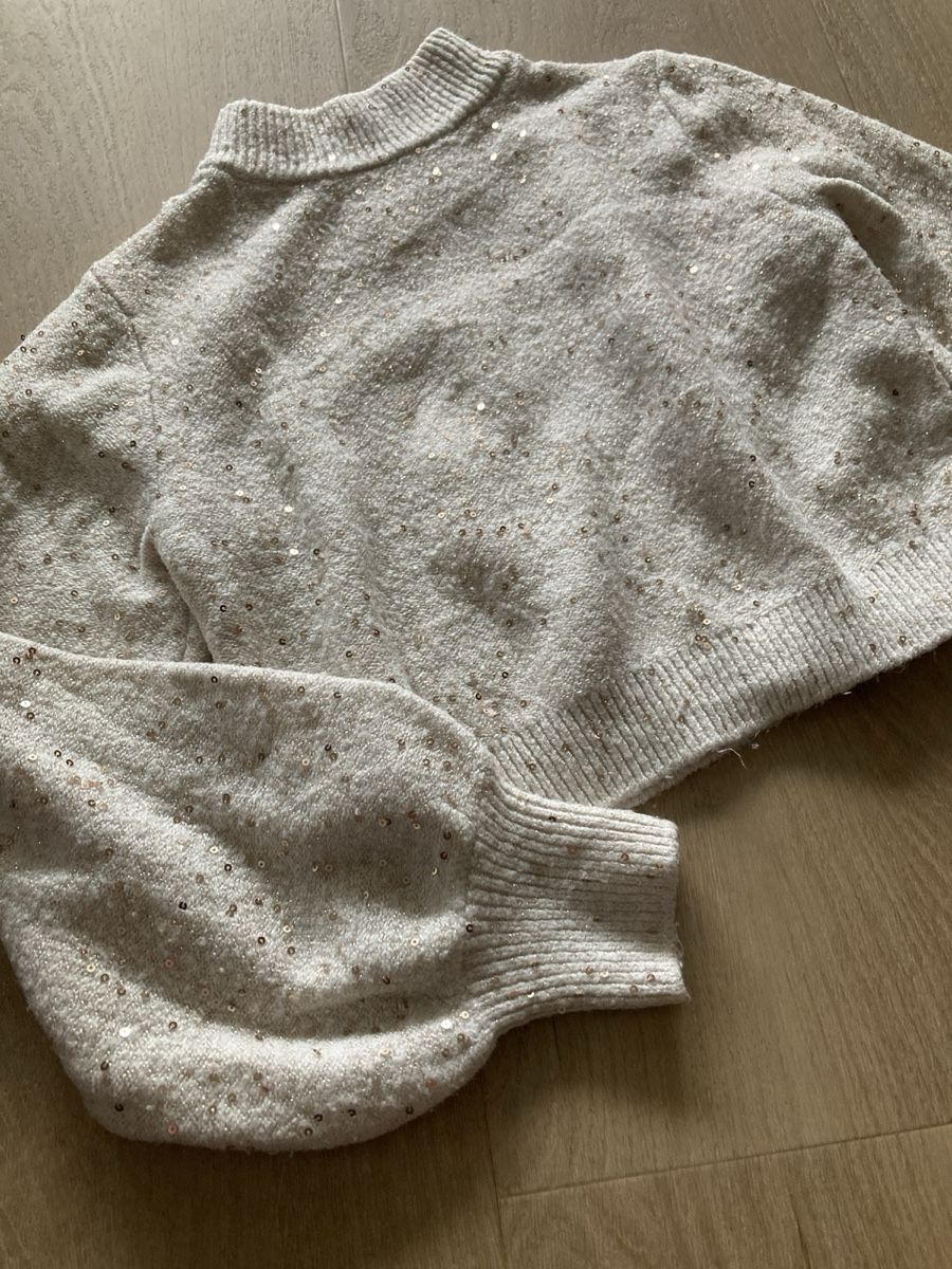 Pullover & Sweatshirts: Cooler Mädchen Strickpullover, Glitzer, Gr. 128/134 Top – Gebraucht aus Stettfurt von San_w9gd 1
