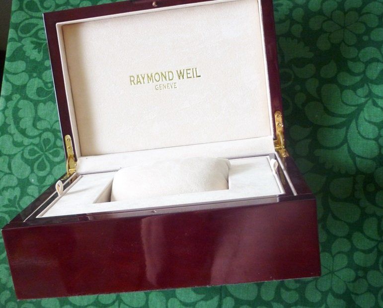 Raymond Weil Orologi: Raymond Weil  Box - Uhrenbox – Usato da Adliswil venduto da di_hans