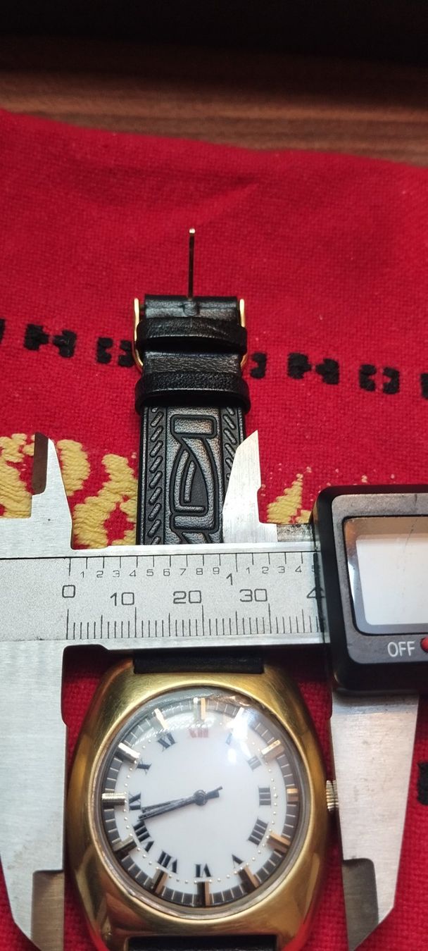 Orologi: Montre récupération – Usato da La Chaux-de-Fonds venduto da jac_9llg 4