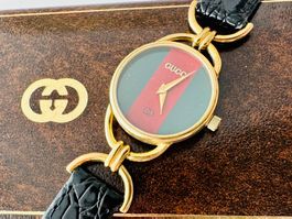 GUCCI Quartz 23 mm plaquée or 100% originale avec sa boîte !